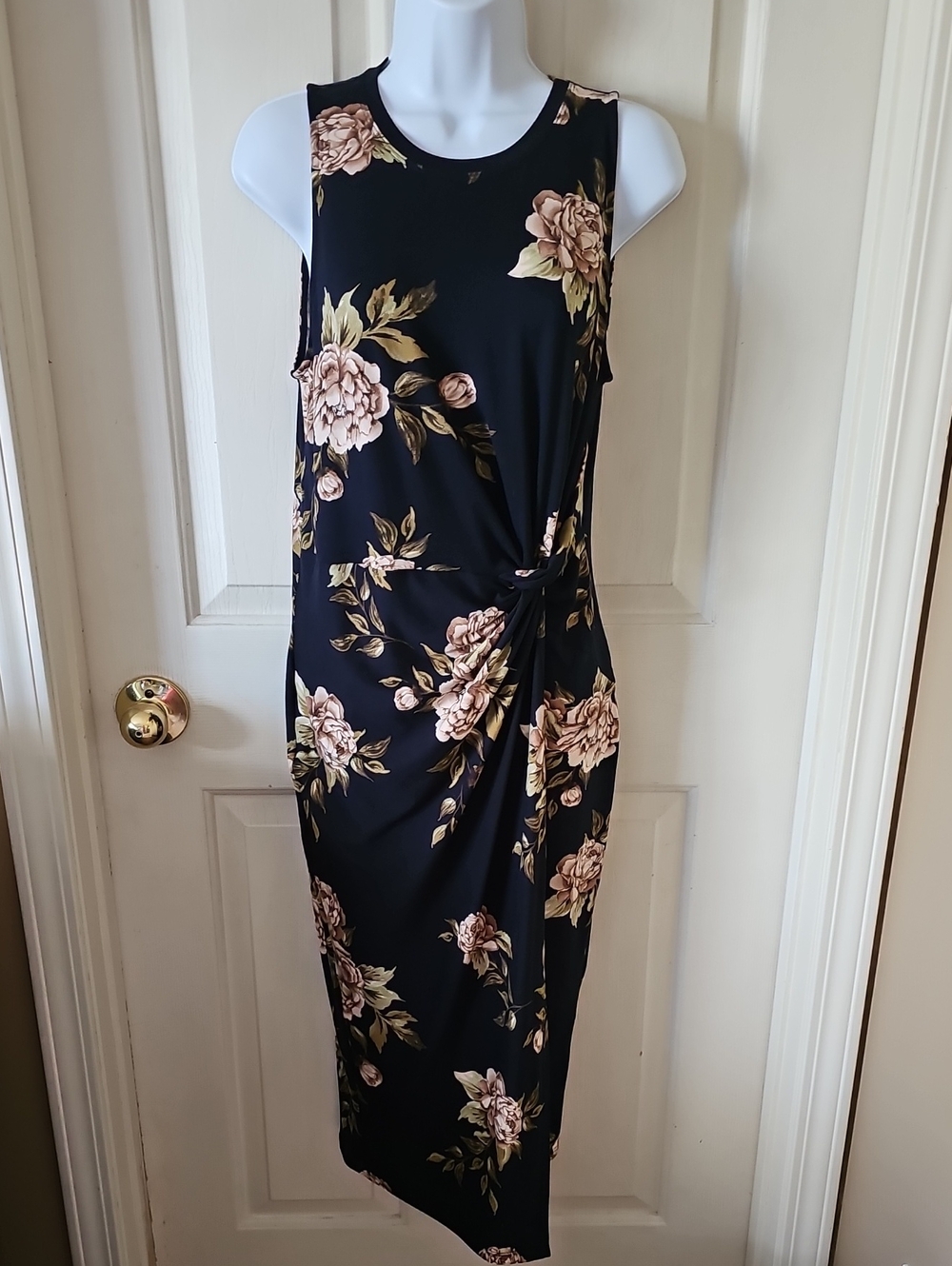 Floral Twist-Front Sleeveless Midi Dress - Black/Pink